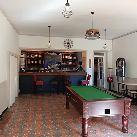 酒店 Route 999 Alzon